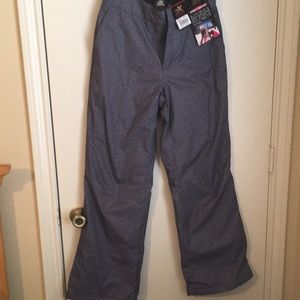 Zeroxposur women’s ski pants!